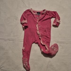 Kickee Pants girls size Newborn 2 tone pink hands flip ruffle butt VGUC